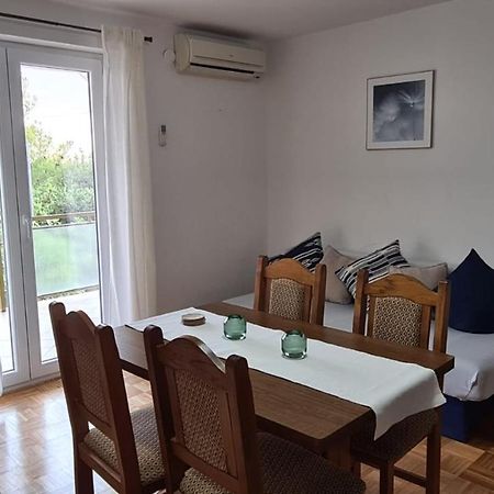 Apartmani Jelena Petrcane Luaran gambar