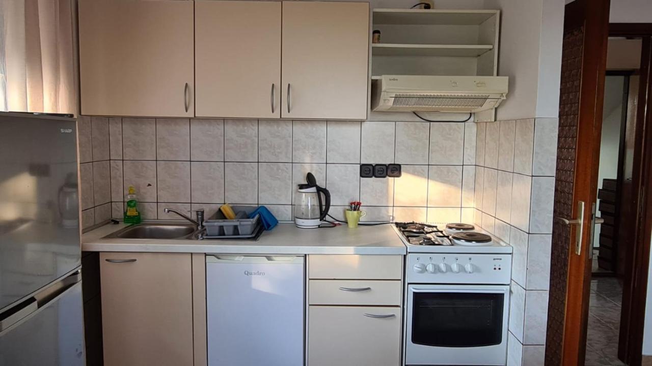 Apartmani Jelena Petrcane Luaran gambar