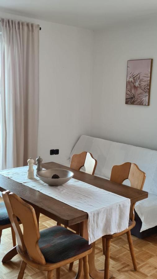 Apartmani Jelena Petrcane Luaran gambar
